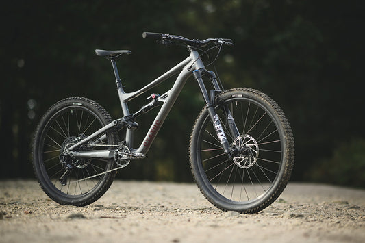 USED - Specialized Status 160